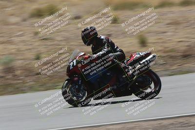 media/Apr-20-2025-AHRMA (Sun) [[393a79c373]]/Race/Group 8/Turn 4b/